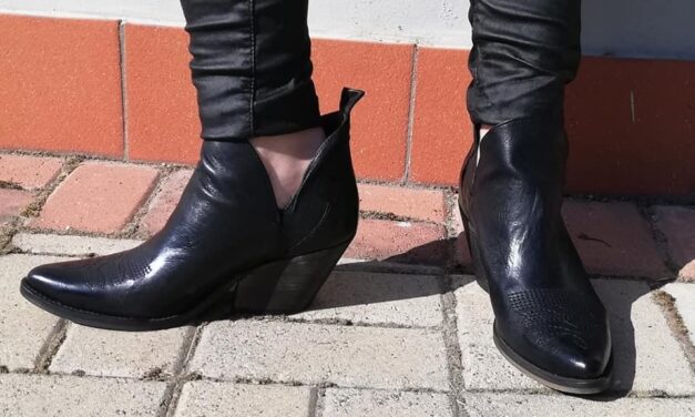 La comodità è di moda, Jessica Clari scarpe In Vera Pelle